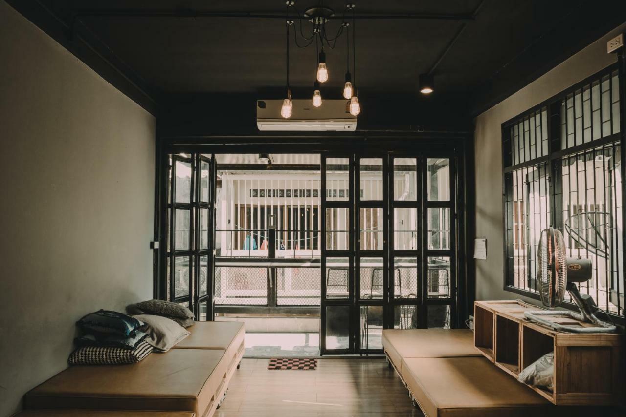 Nap@Pan Hostel Silom Bangkok Exterior foto